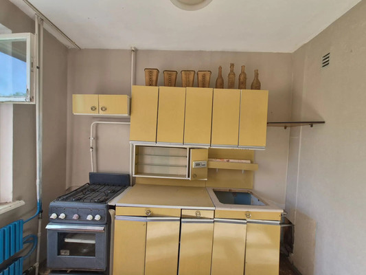 Продам двухкомнатную (2-комн.) квартиру, Дружбы ул, 8, Парковый п