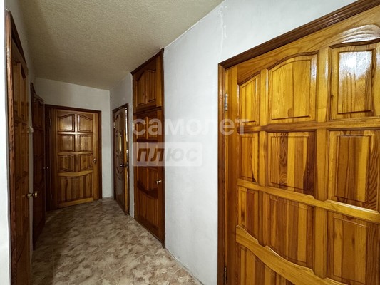 Продам трехкомнатную (3-комн.) квартиру, Ковтюха ул, 67, Славянск-на-Кубани г