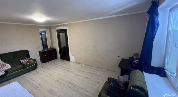 Продам однокомнатную (1-комн.) квартиру, Ларионова ул, 46, Симферополь г