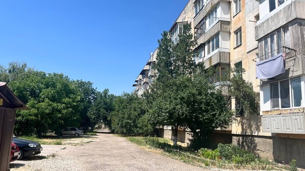 Продам однокомнатную (1-комн.) квартиру, Ларионова ул, 46, Симферополь г