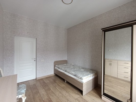 Продам двухкомнатную (2-комн.) квартиру, Каменская ул, 16, Шалушка с