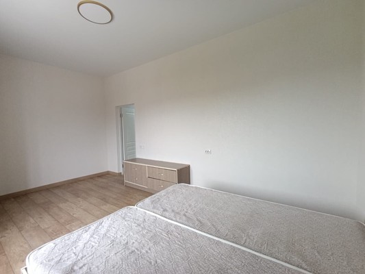 Продам двухкомнатную (2-комн.) квартиру, Каменская ул, 16, Шалушка с