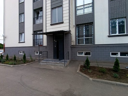 Продам двухкомнатную (2-комн.) квартиру, Каменская ул, 16, Шалушка с