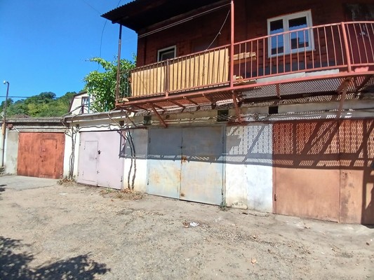 Продам гараж 58 м2, Б. Хмельницкого ул, 67, Туапсе г