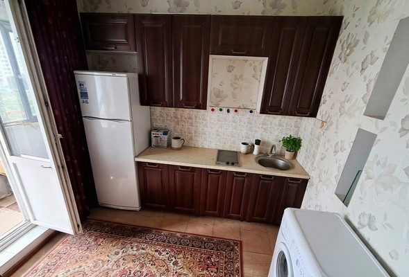 Продам однокомнатную (1-комн.) квартиру, Чистяковой ул, 62, Одинцово г