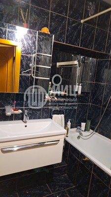 Продам трехкомнатную (3-комн.) квартиру, Мартеновская ул, 32/15, Москва г