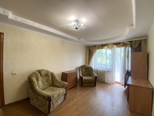 Продам трехкомнатную (3-комн.) квартиру, Гавена ул, 101, Симферополь г