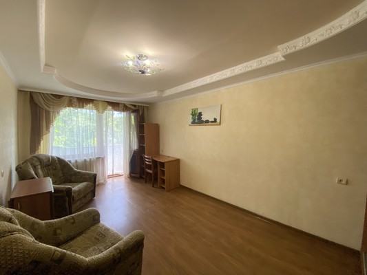 Продам трехкомнатную (3-комн.) квартиру, Гавена ул, 101, Симферополь г