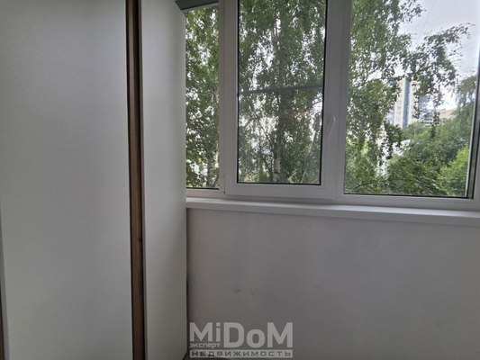 Сдам однокомнатную (1-комн.) квартиру, Комендантский пр-кт, 16к2, Санкт-Петербург г