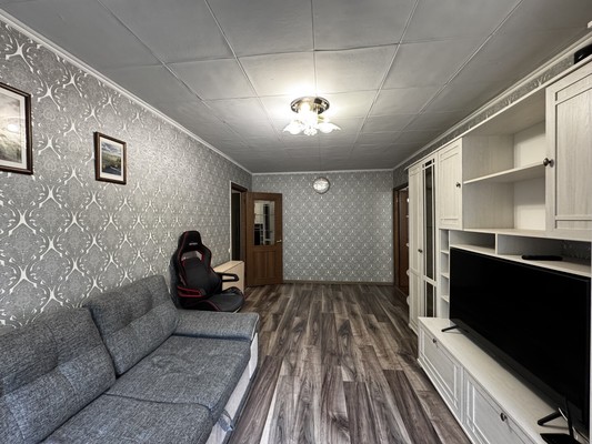 Продам двухкомнатную (2-комн.) квартиру, Каховка ул, 13к7, Москва г