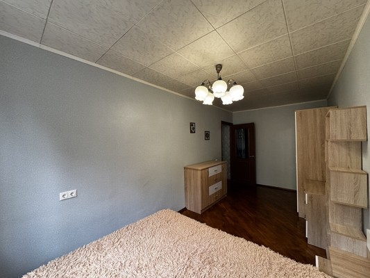 Продам двухкомнатную (2-комн.) квартиру, Каховка ул, 13к7, Москва г