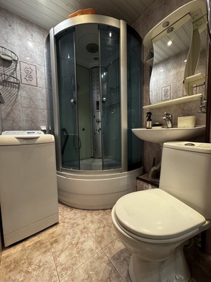Продам двухкомнатную (2-комн.) квартиру, Каховка ул, 13к7, Москва г