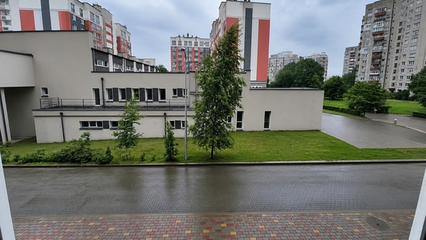 Продам двухкомнатную (2-комн.) квартиру, Генерала Толстикова ул, 2Б, Калининград г