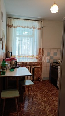 Сдам двухкомнатную (2-комн.) квартиру, Привокзальный пер, 6кпод, Апшеронск г