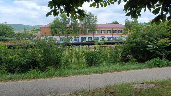 Сдам двухкомнатную (2-комн.) квартиру, Привокзальный пер, 6кпод, Апшеронск г