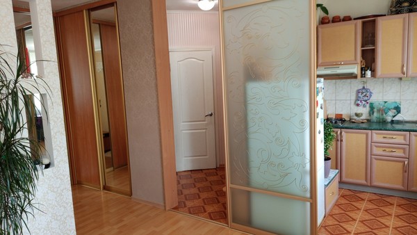 Продам однокомнатную (1-комн.) квартиру, Донской пер, 11а, Симферополь г