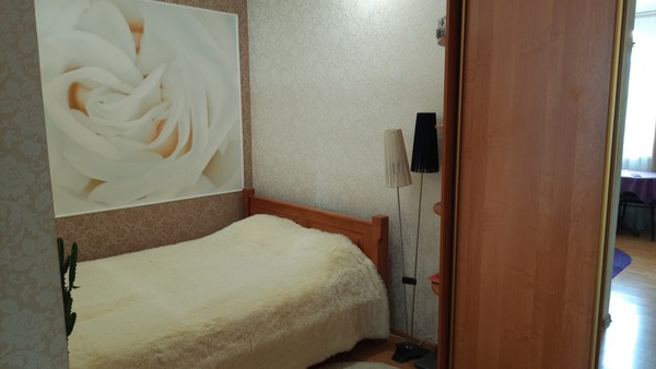 Продам однокомнатную (1-комн.) квартиру, Донской пер, 11а, Симферополь г