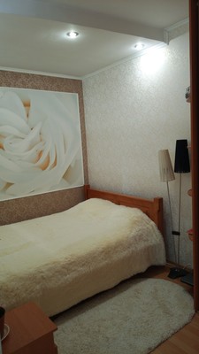 Продам однокомнатную (1-комн.) квартиру, Донской пер, 11а, Симферополь г