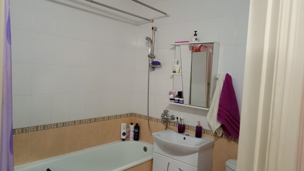 Продам однокомнатную (1-комн.) квартиру, Донской пер, 11а, Симферополь г
