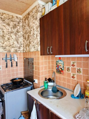 Продам двухкомнатную (2-комн.) квартиру, Героев Сталинграда ул, 23, Симферополь г
