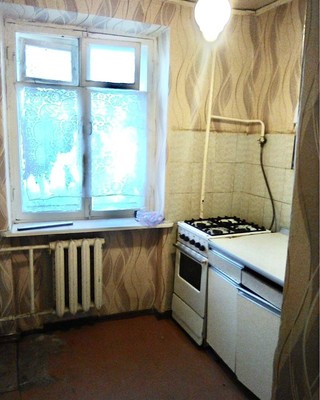 Продам однокомнатную (1-комн.) квартиру, им. Матэ Залки ул, 5А, Симферополь г