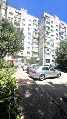 Продам однокомнатную (1-комн.) квартиру, Маршала Василевского ул, 16, Симферополь г