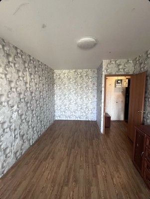 Продам однокомнатную (1-комн.) квартиру, Ладожский б-р, 5, Тельмана п