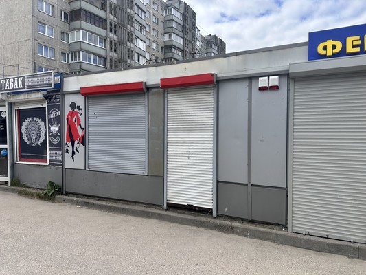 Продам торговое помещение 12 м2, У.Громовой ул, 50, Калининград г