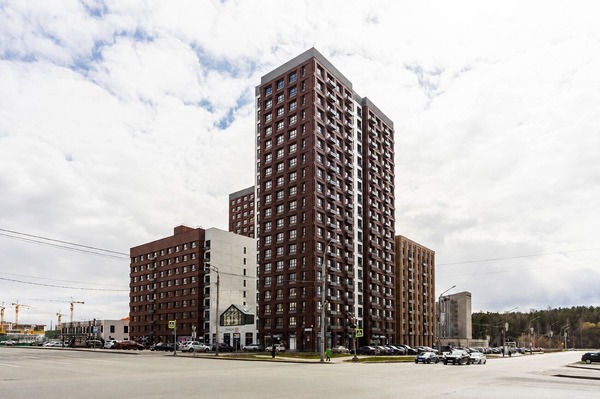Продам трехкомнатную (3-комн.) квартиру, Парковый пр-кт, 56, Пермь г