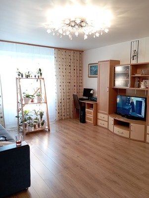 Продам многокомнатную квартиру, Батурина ул, 15, Красноярск г