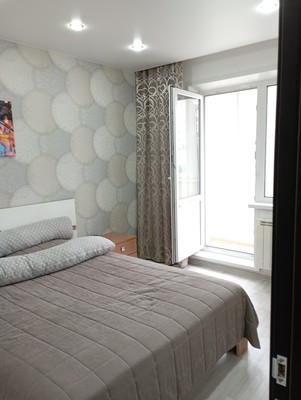 Продам многокомнатную квартиру, Батурина ул, 15, Красноярск г