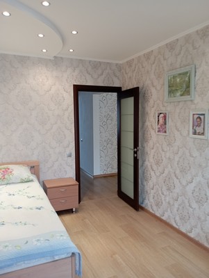 Продам многокомнатную квартиру, Батурина ул, 15, Красноярск г