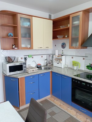 Продам многокомнатную квартиру, Батурина ул, 15, Красноярск г