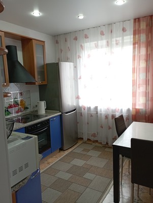 Продам многокомнатную квартиру, Батурина ул, 15, Красноярск г