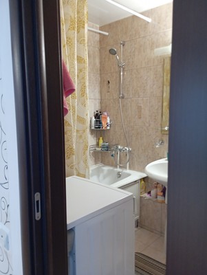 Продам многокомнатную квартиру, Батурина ул, 15, Красноярск г