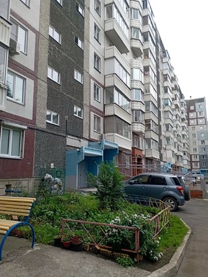 Продам многокомнатную квартиру, Батурина ул, 15, Красноярск г