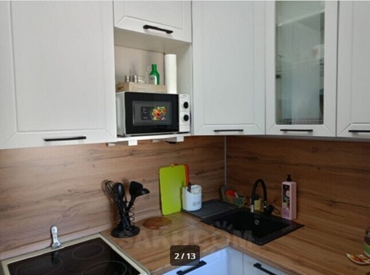 Продам двухкомнатную (2-комн.) квартиру, Чехова ул, 3, Южно-Сахалинск г