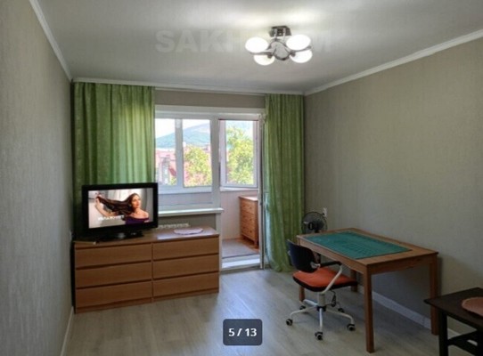 Продам двухкомнатную (2-комн.) квартиру, Чехова ул, 3, Южно-Сахалинск г