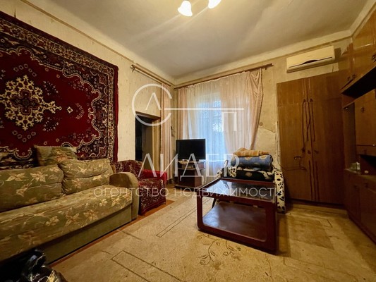 Продам двухкомнатную (2-комн.) квартиру, Роз (Центральный р-н) ул, 24, Сочи г