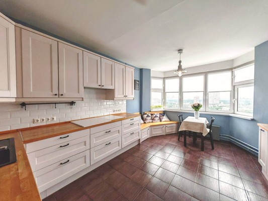Продам двухкомнатную (2-комн.) квартиру, Нарвская ул, 1ка, Москва г