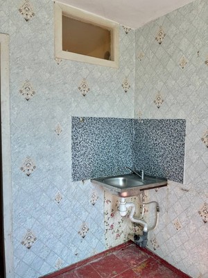 Продам однокомнатную (1-комн.) квартиру, Ларионова ул, 46, Симферополь г