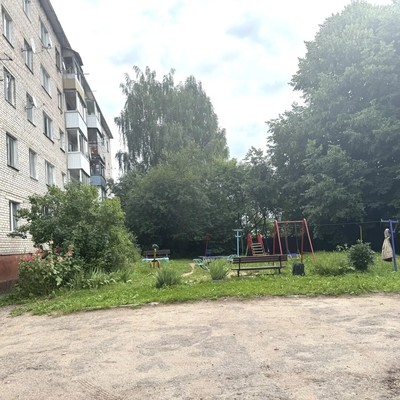 Продам трехкомнатную (3-комн.) квартиру, Октября пер, 1а, Смоленск г