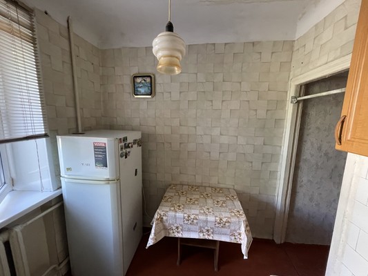 Продам двухкомнатную (2-комн.) квартиру, Дугинец ул, 28, Кропоткин г