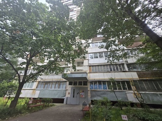 Продам двухкомнатную (2-комн.) квартиру, Федоскинская ул, 9к2, Москва г