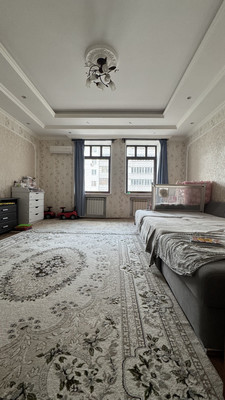 Продам трехкомнатную (3-комн.) квартиру, Вишневского ул, 3, Казань г