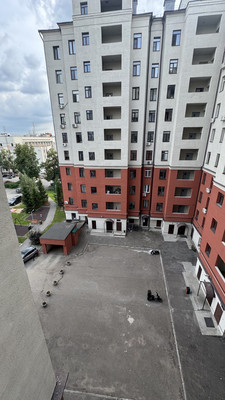 Продам трехкомнатную (3-комн.) квартиру, Вишневского ул, 3, Казань г