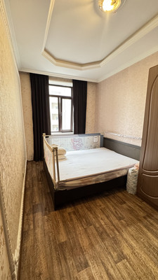 Продам трехкомнатную (3-комн.) квартиру, Вишневского ул, 3, Казань г