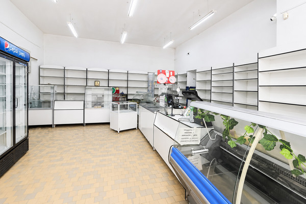 Продам торговое помещение 135,7 м2, Конституции ул, 7, Кудымкар г