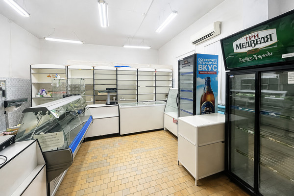 Продам торговое помещение 135,7 м2, Конституции ул, 7, Кудымкар г