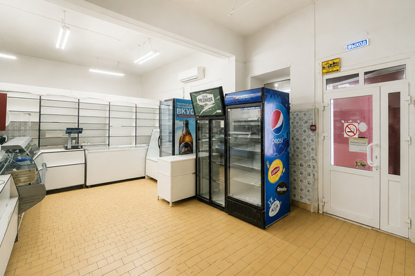 Продам торговое помещение 135,7 м2, Конституции ул, 7, Кудымкар г